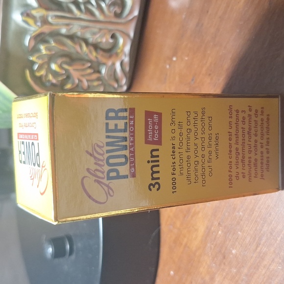 Glutapower arbutin collagen egg serum - Picture 2 of 3